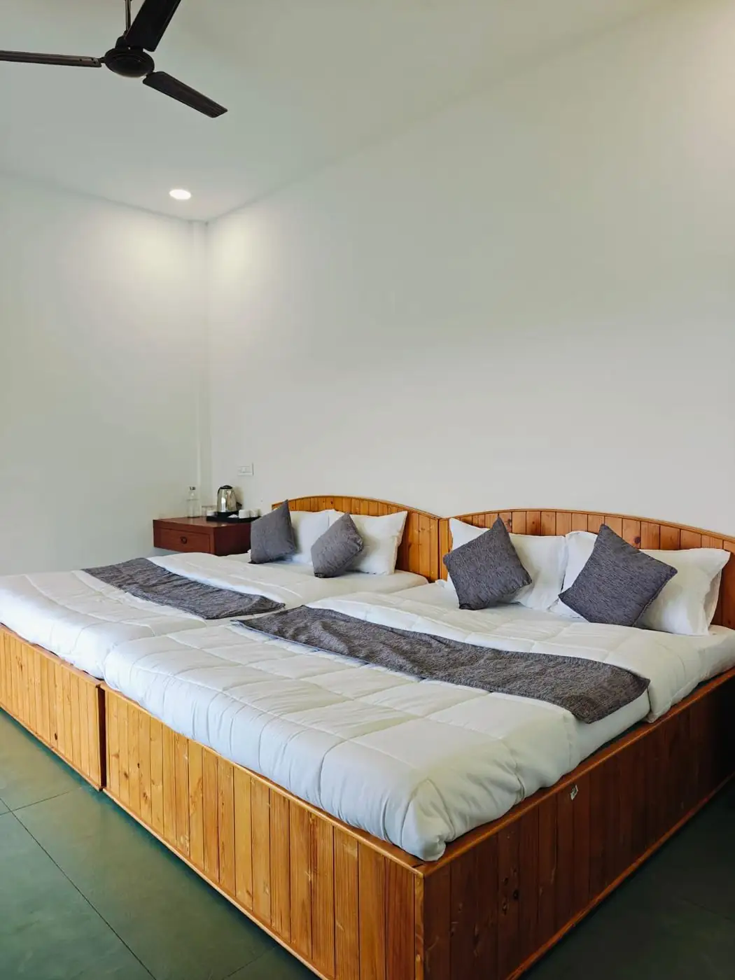 Luxury category — Room with two double beds